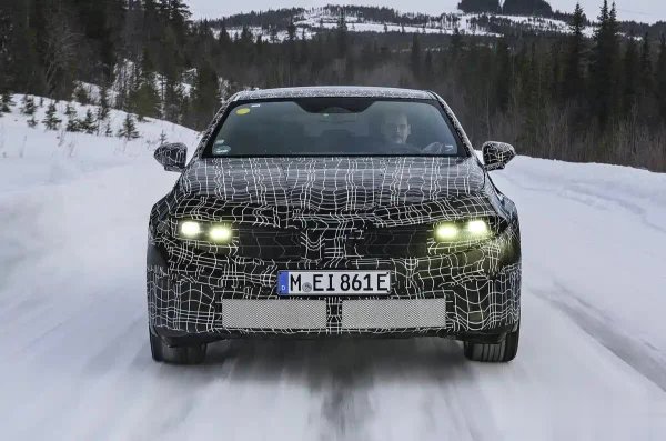 千汇网 宝马i3全新换代，特斯拉Model 3还坐得住？